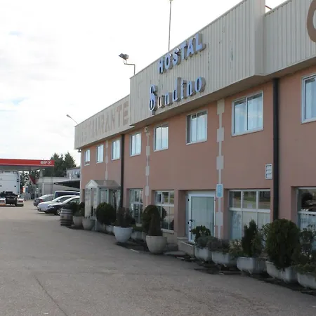 萨迪诺旅馆 招待所 Villodrigo